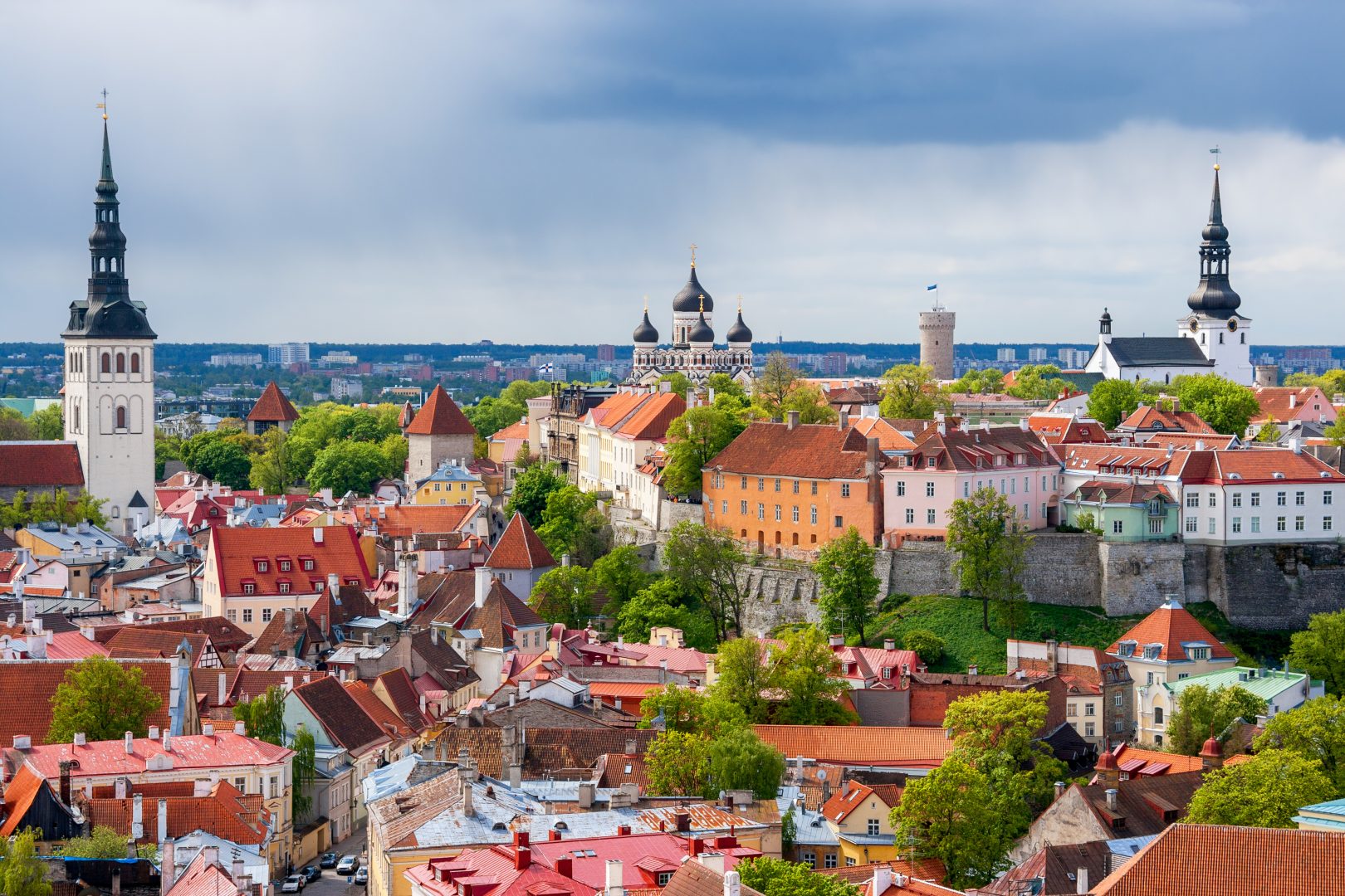 Tallinn Old Town Walking Tour | Medieval town - Nordic Experience